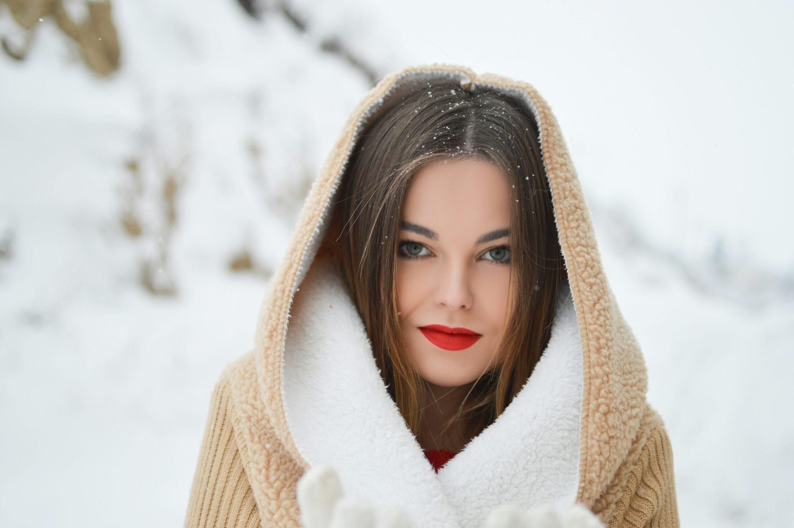 Before and after photo of glowing winter skin thanks to floral skincare