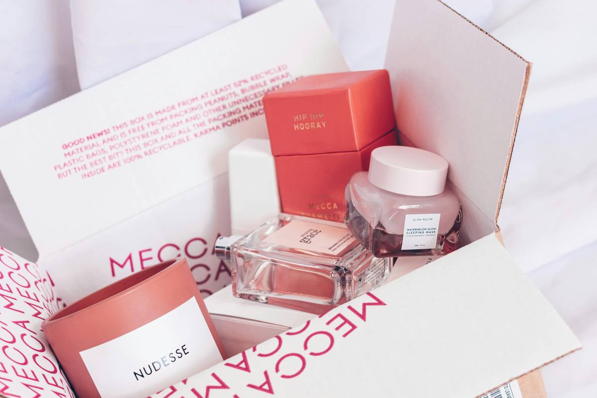 Why a Natural Gift Set of Organic Flowers is the Ultimate Beauty Secret
